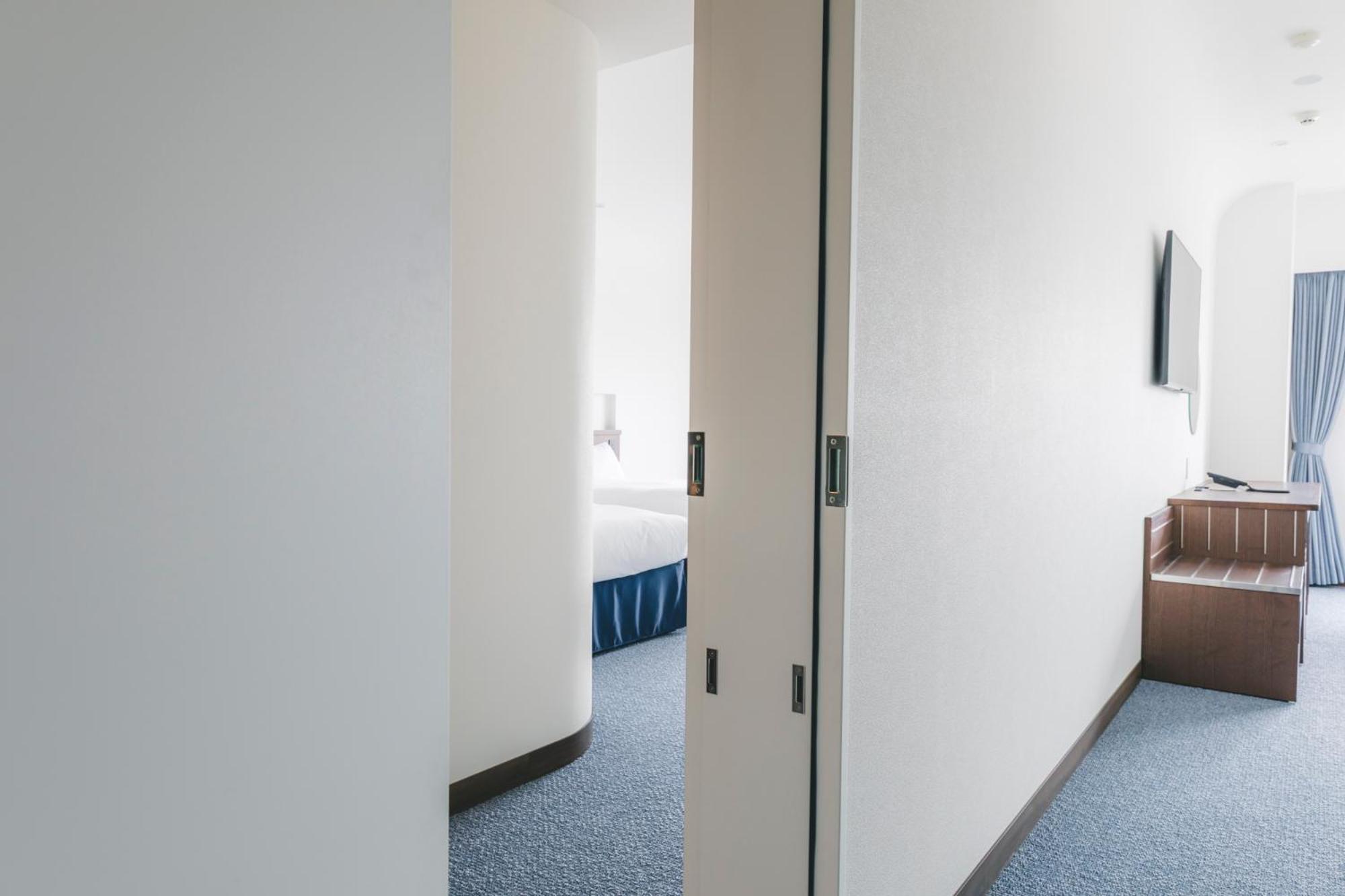 Connecting Room Sea View Annex Building